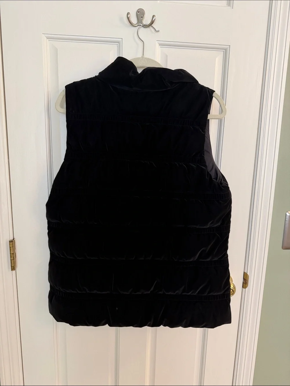 Athleta Black Quilted Sleeveless Vest